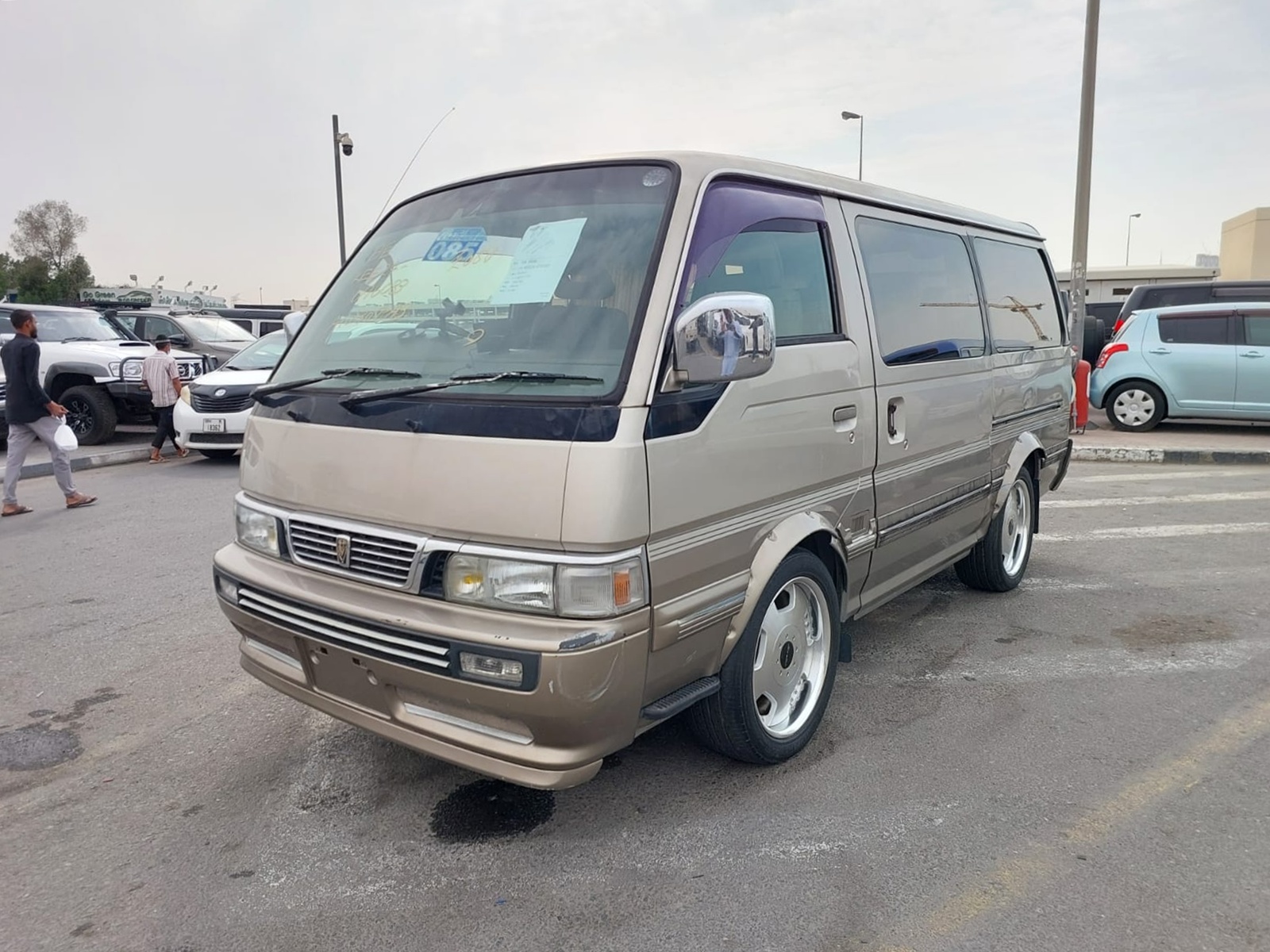 NISSAN CARVAN
