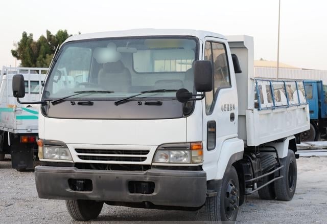 ISUZU PROCEED LAVANTE