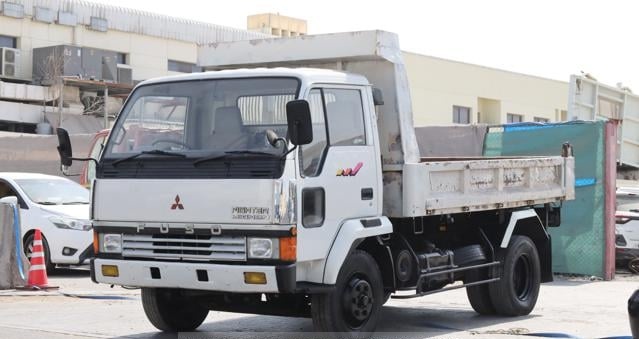 MITSUBISHI GLS-Class