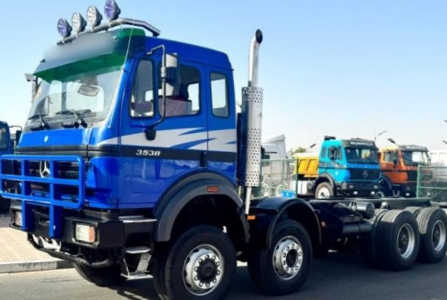 MERCEDES-BENZ CIVILLIAN